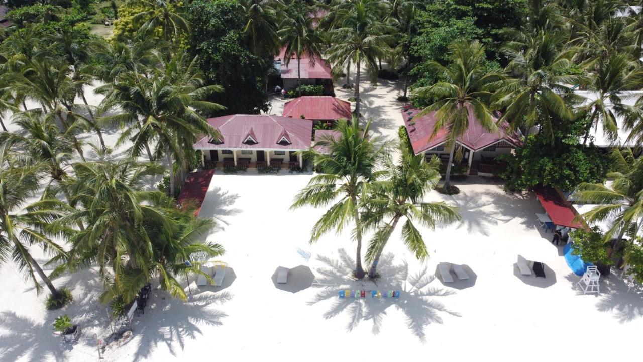 Beach Placid Resort Powered By Cocotel Ocoy Exterior photo