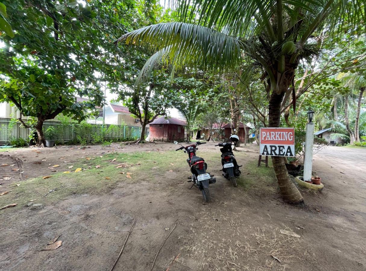 Beach Placid Resort Powered By Cocotel Ocoy Exterior photo